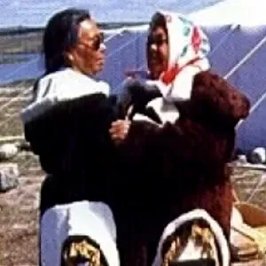 Alacie Tullaugaq & Lucy Amarualik Qimmirulapik
